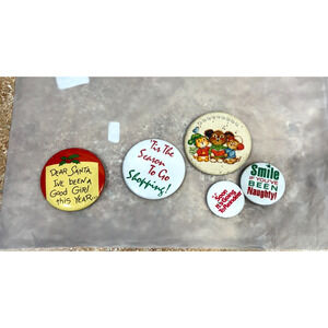 Vintage 80’s & 90’s Random Pinback Buttons Pins Chrismas Holiday Lot of 5